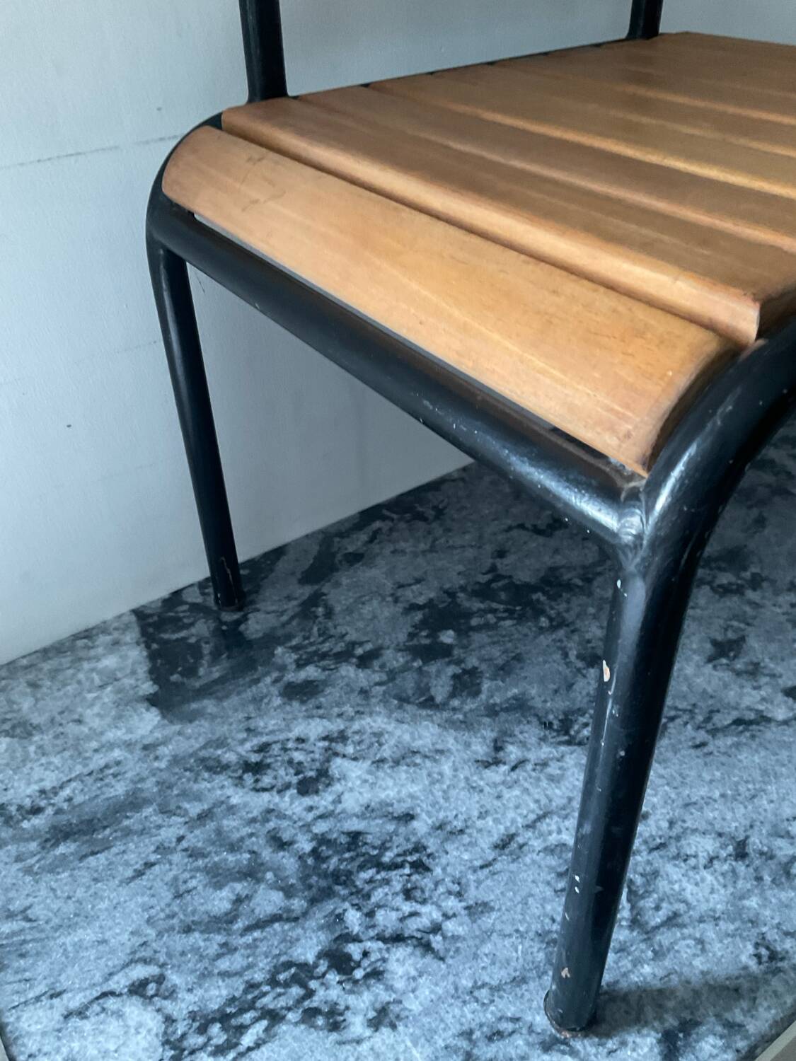 Ancienne chaise porte-bagage des années 60