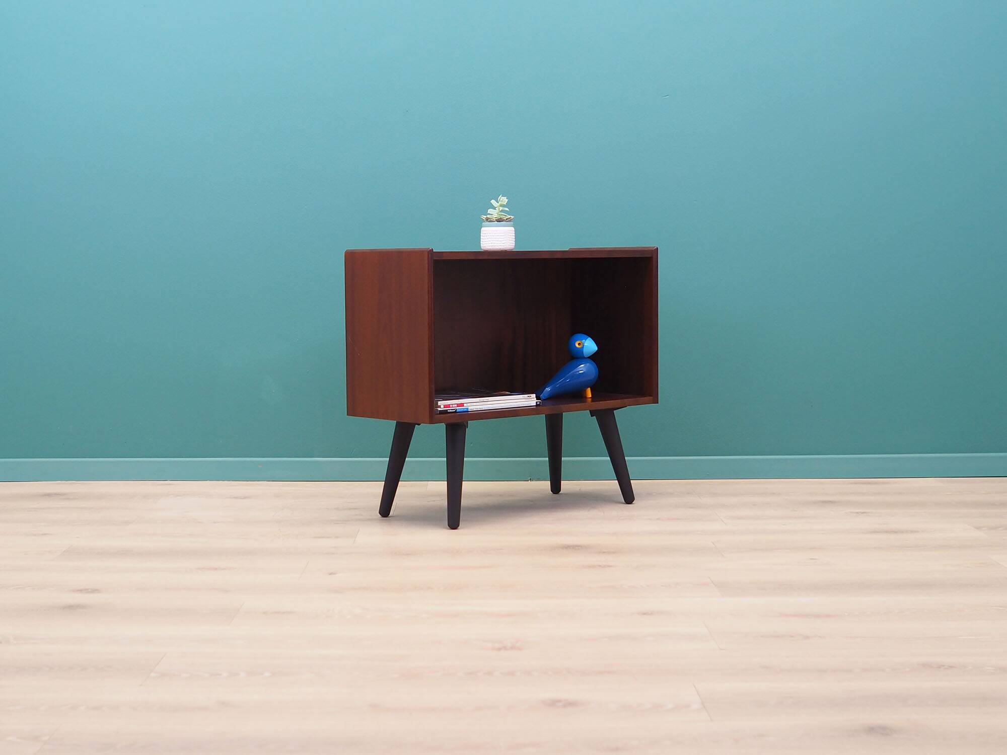 Mahogany bookcase, 60s, Danish design, manufacturing: Denmark