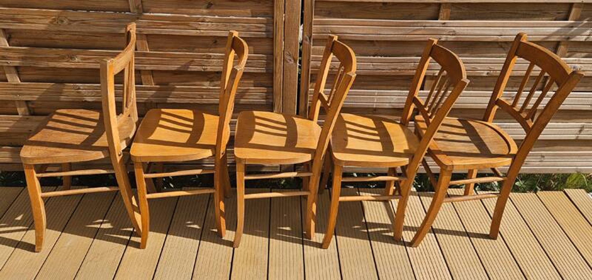 5 vintage bistro chairs luterma in light wood – french manufacturing