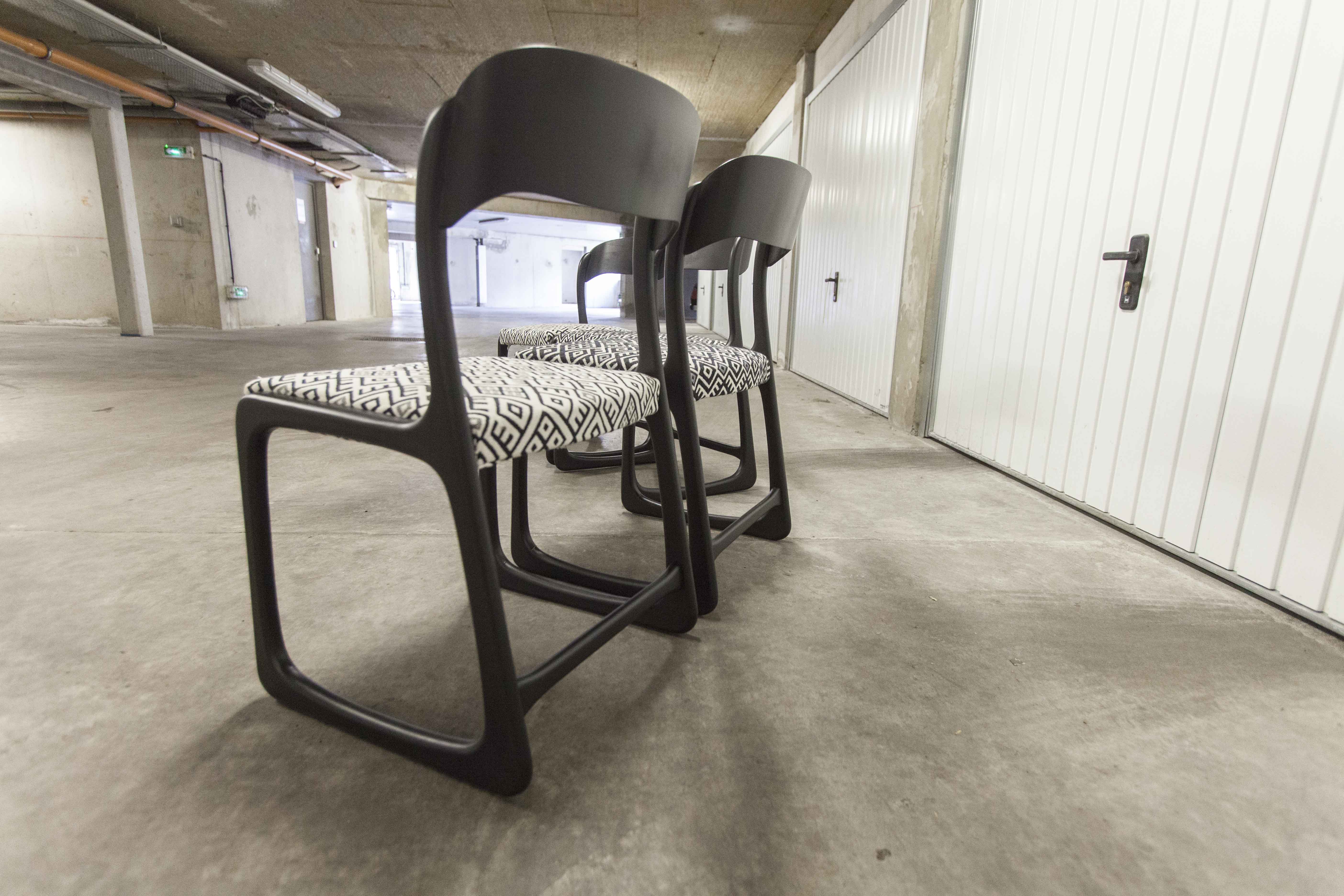 Lot of 4 Baumann chairs flat sled restored