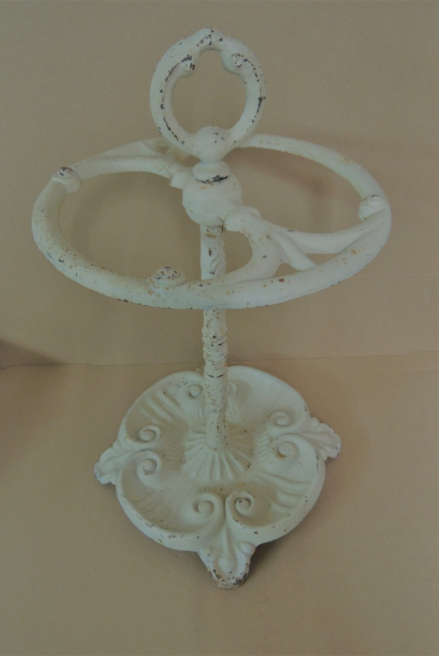 Umbrella holder in cast-iron