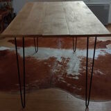 Table en chêne scandinave
