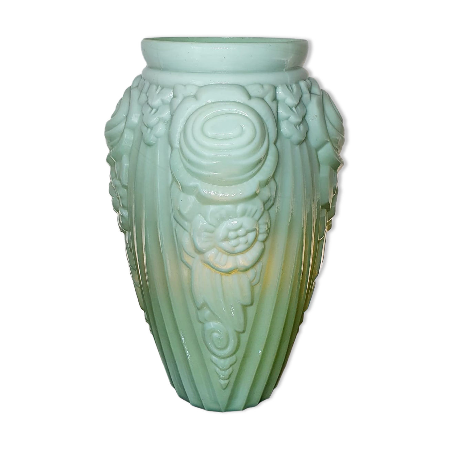 Vase en opaline Art Deco