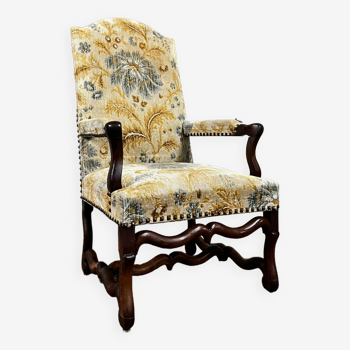 Fauteuil en noyer d’époque louis xiii du xvii eme siècle