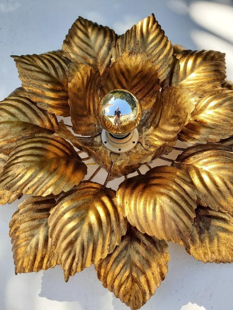 Sconce metal golden leaves 70s