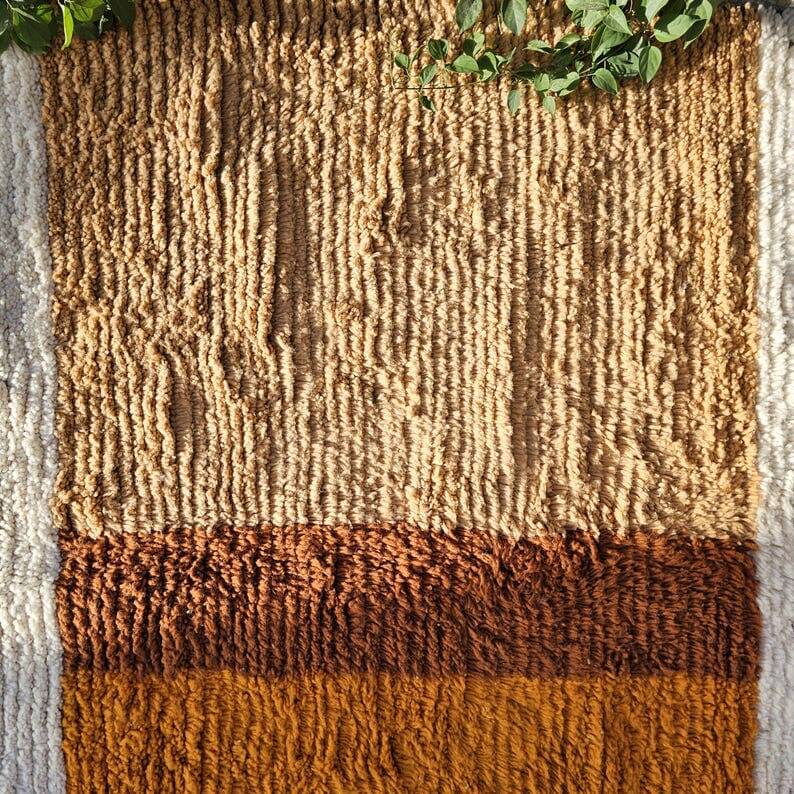 Handmade traditional beni ourain rug, size 2/3 m.