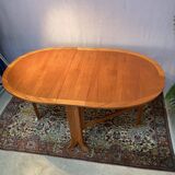 Foldable teak table