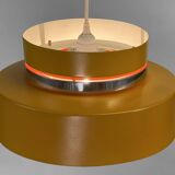 Suspension jaune foncé par Carl Thore pour Granhaga. Suède années 1970