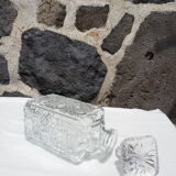 Glass whisky decanter