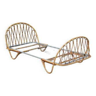 Wicker basket