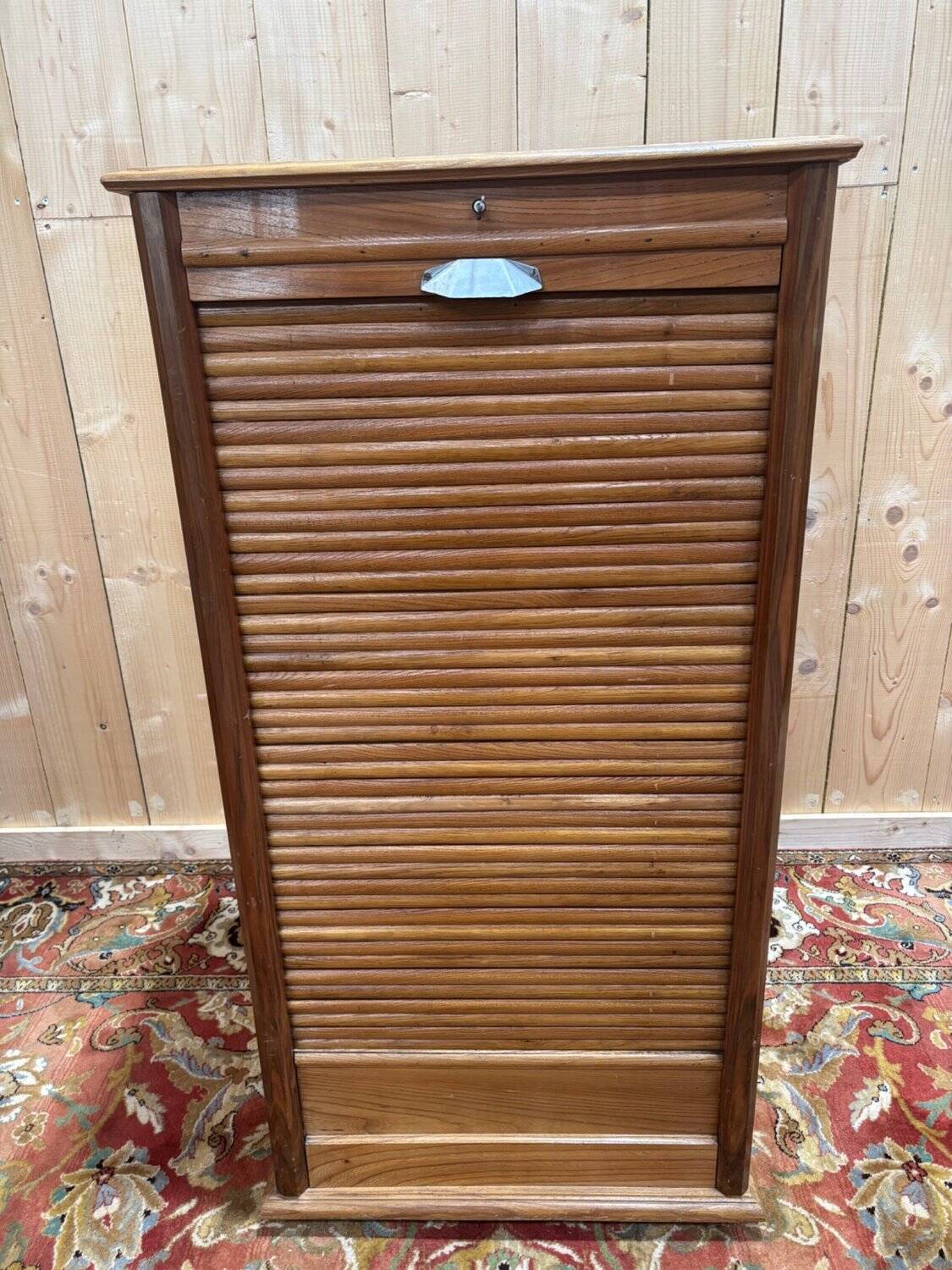 1950s curtain cabinet - Functionalist design in oak