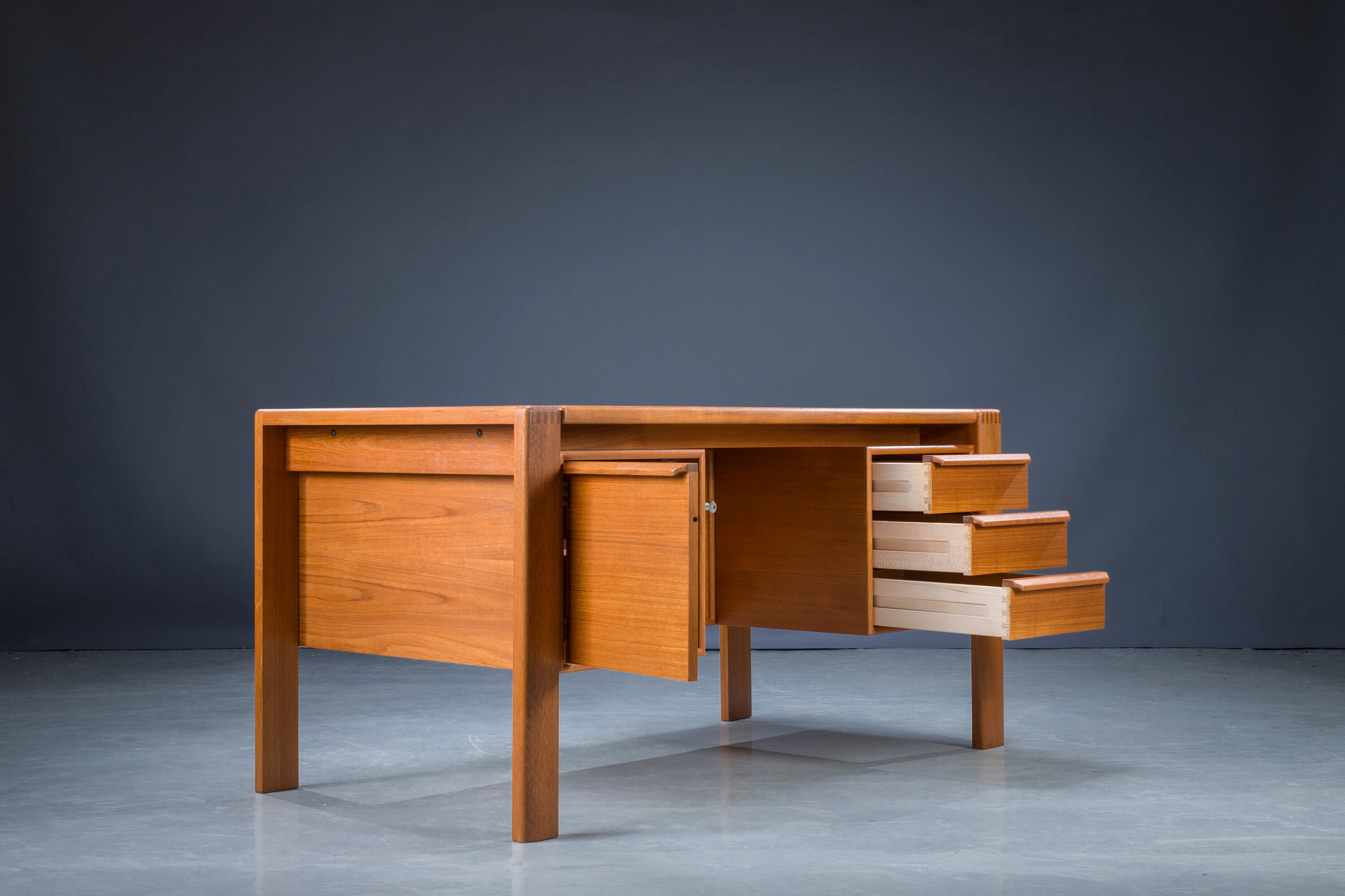 Teak desk by G.V. Gaasvig for Gv Møbler, Denmark, 1960