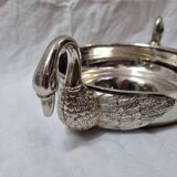Silver swan basket