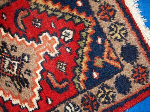 Vintage Persian Carpet Hamadan handmade 1.4' x 1.9' (42cm x 60cm) 1970s, 1C755