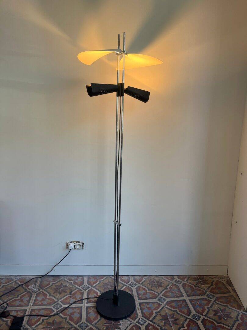 Enterprise floor lamp – Garcia Garay, 1980