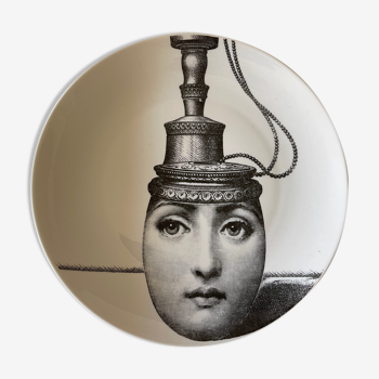 Assiette fornasetti en porcelaine