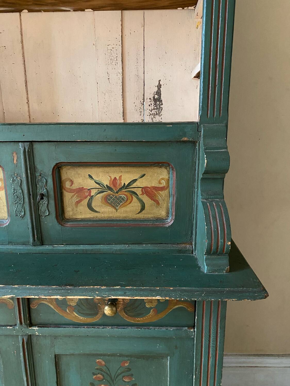 Antique polychrome Alsatian kitchen cupboard