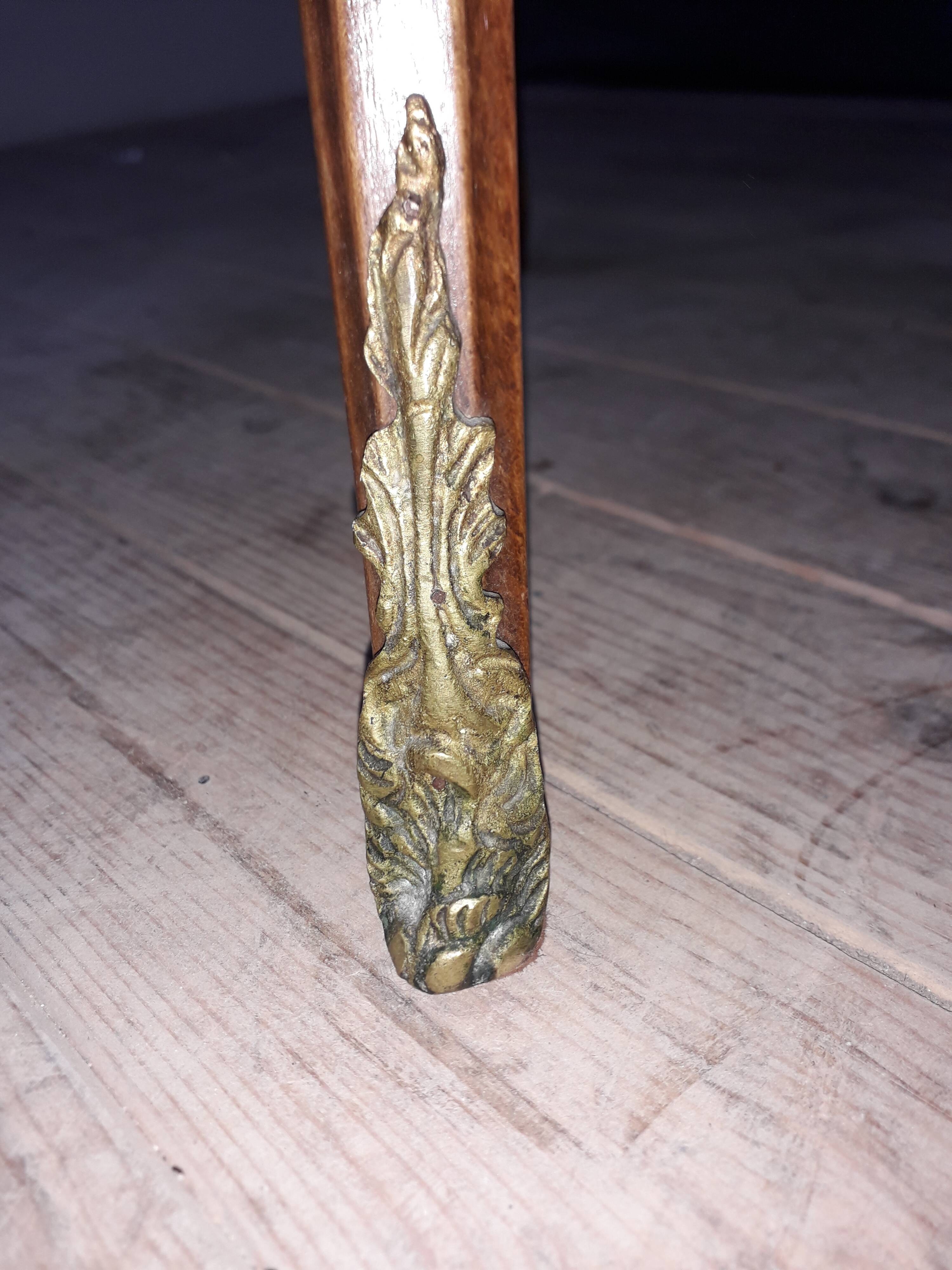 Gueridon marquetterie style Louis XVI
