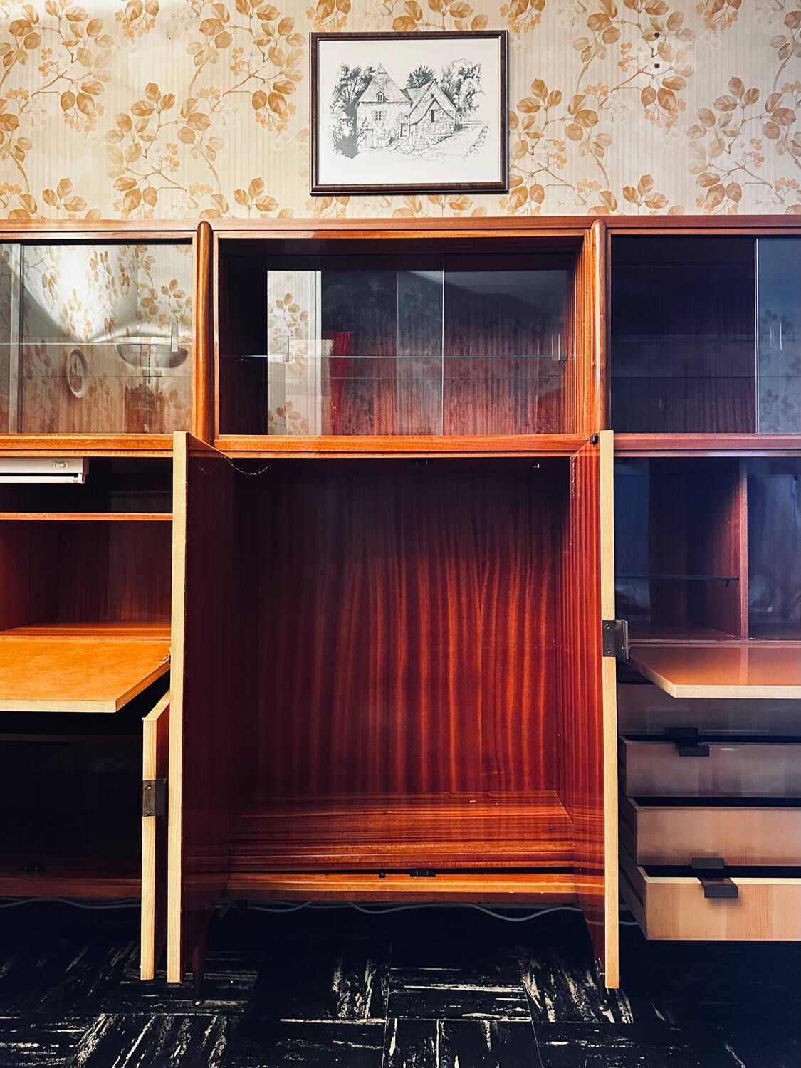 Living solid mahogany / 1950s