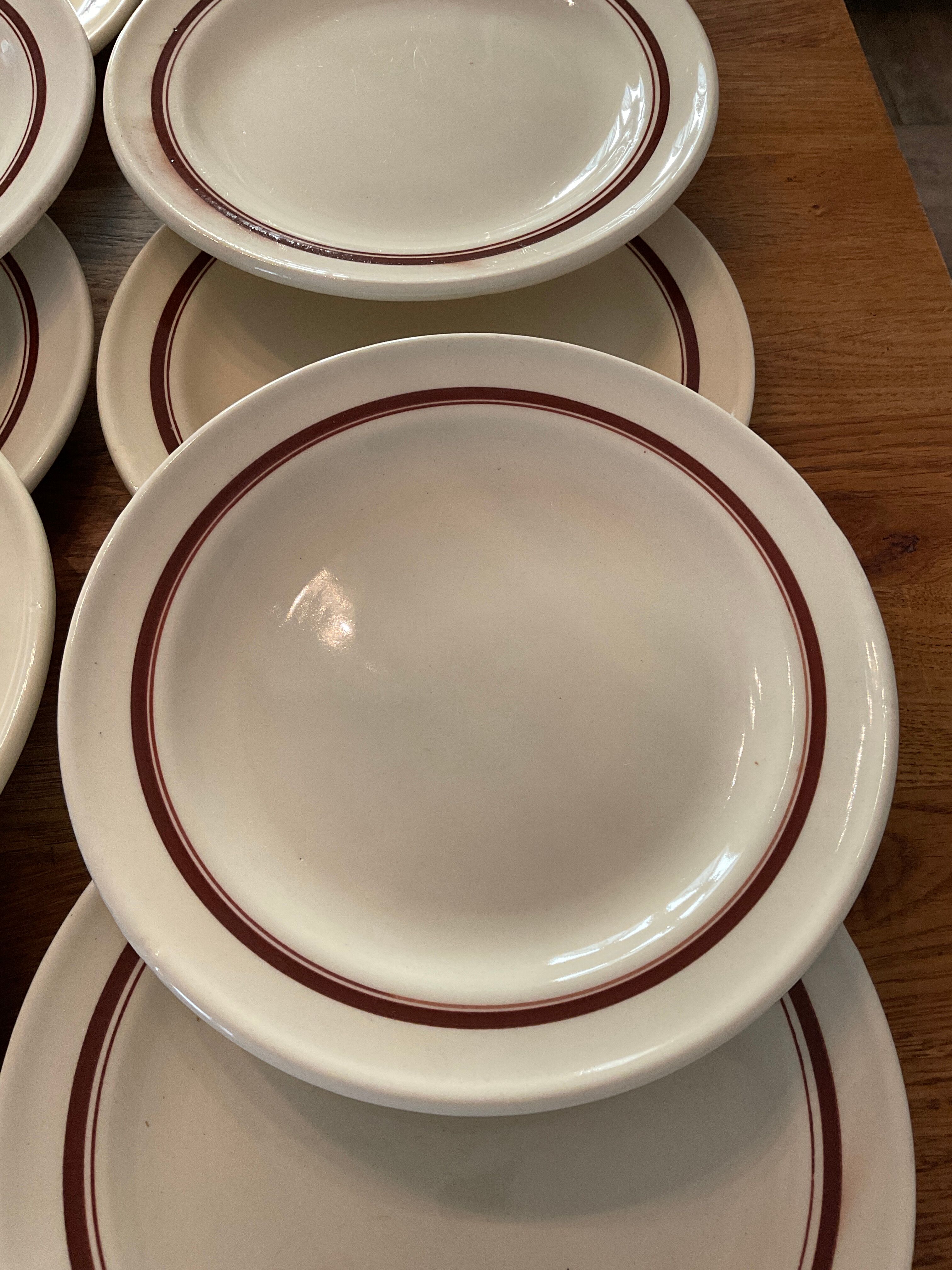 10 dessert plates or starters. Villeroy and boch.vintage