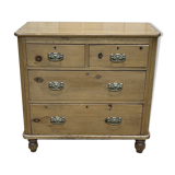 English chest of drawers in nineteenth century fir