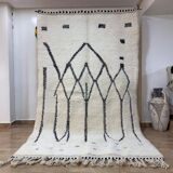 Decorated white Berber rug 270cm x 150cm