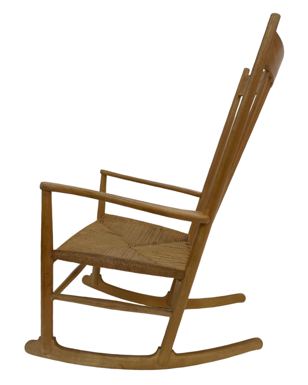 J16 rocking chair by Hans J. Wegner