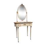 60s Italian style hairdresser