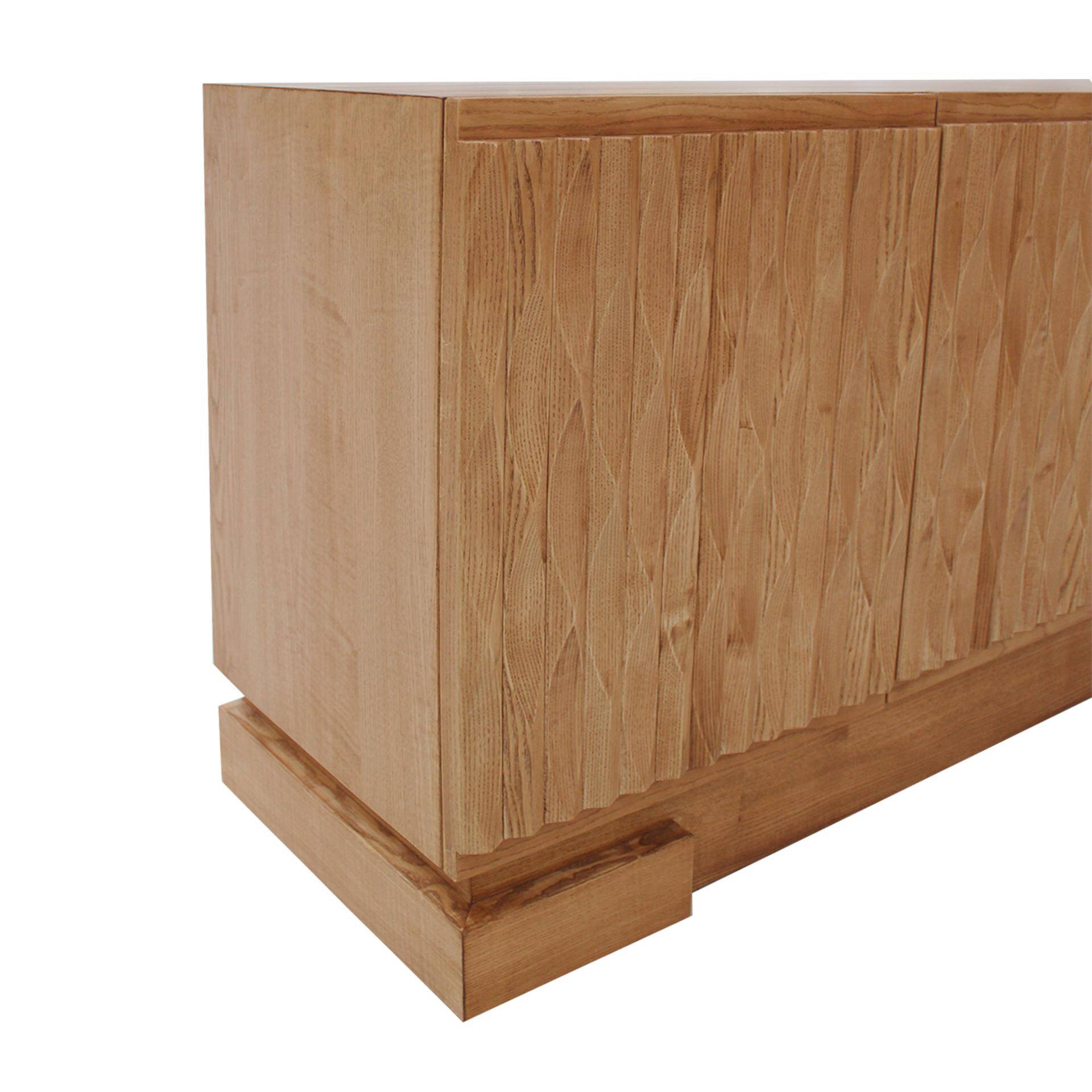 Italian Oak Wood Sideboard with Hand Carved Patterns in the Doors, Italy
