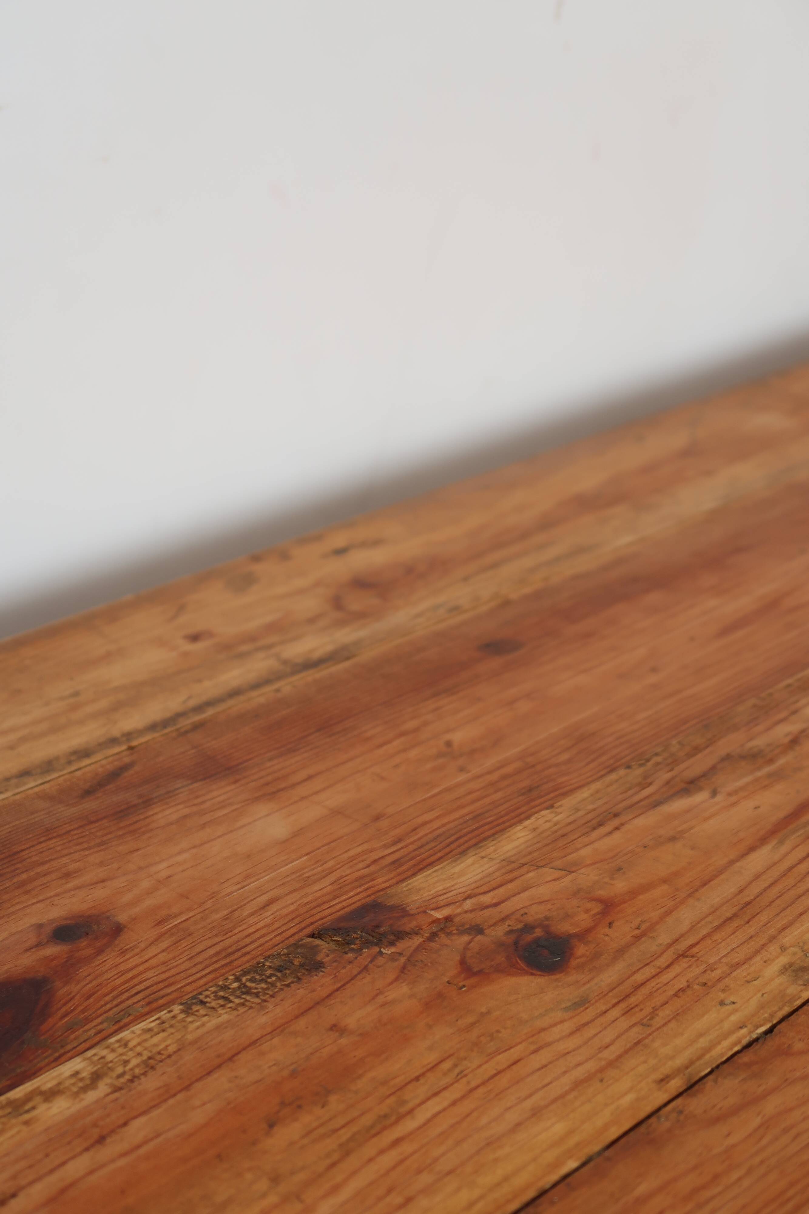 Light farmhouse table