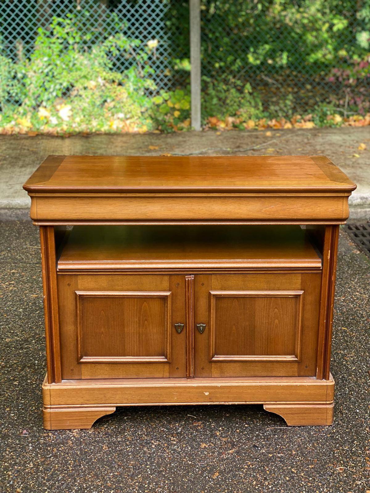 Louis Philippe sideboard in satin light wood 86cm