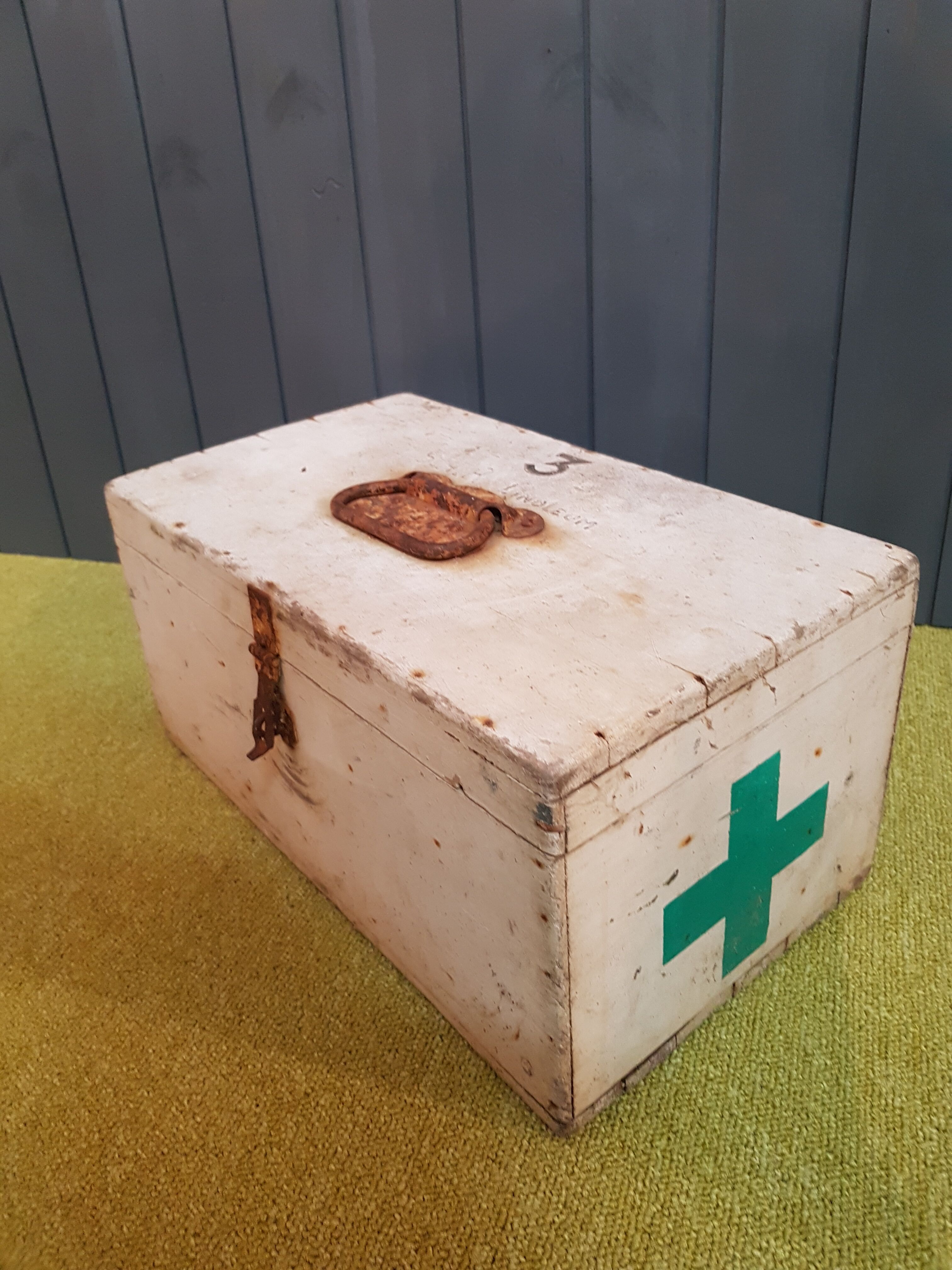 Wooden box