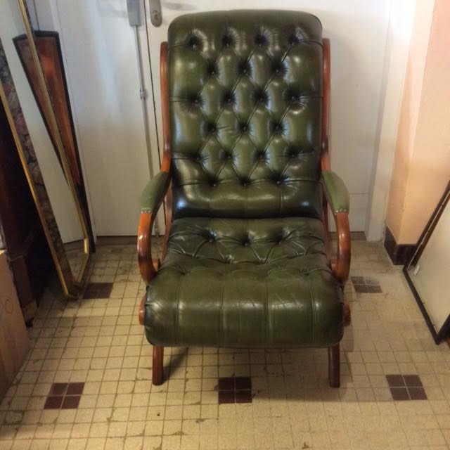 Chesterfield type armchair