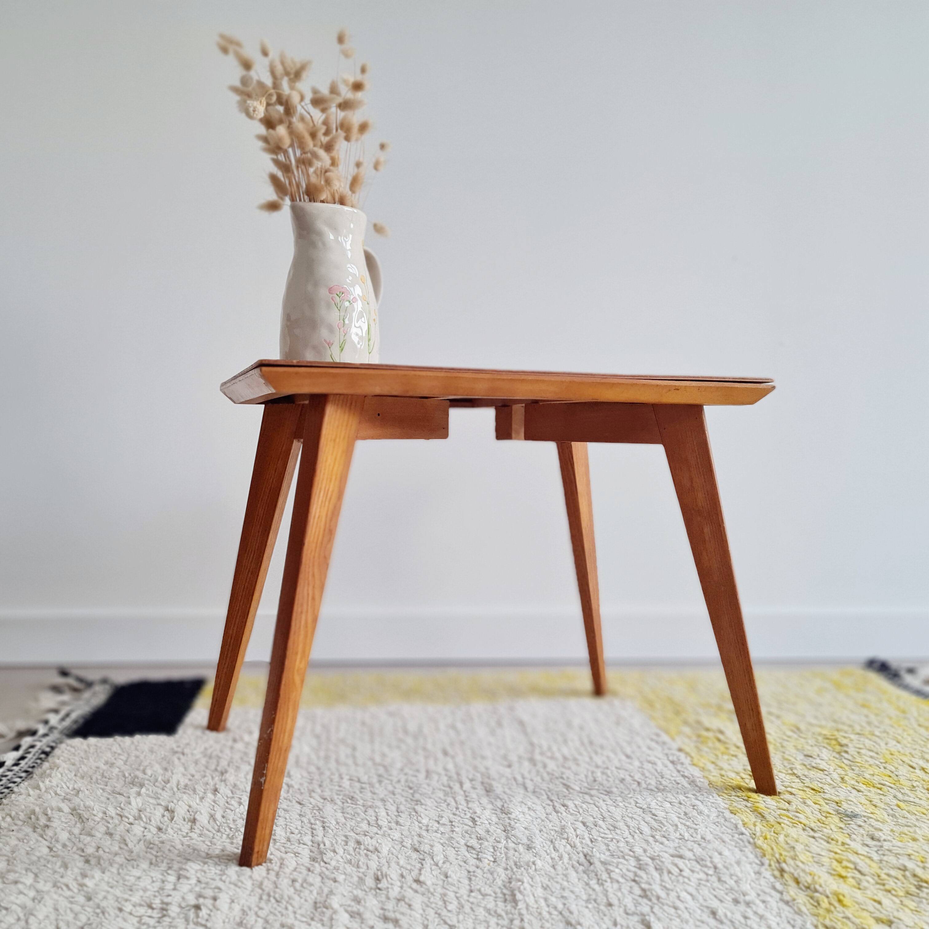 Table basse pieds compas dessus marqueté