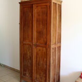 Parisian solid wood cabinet