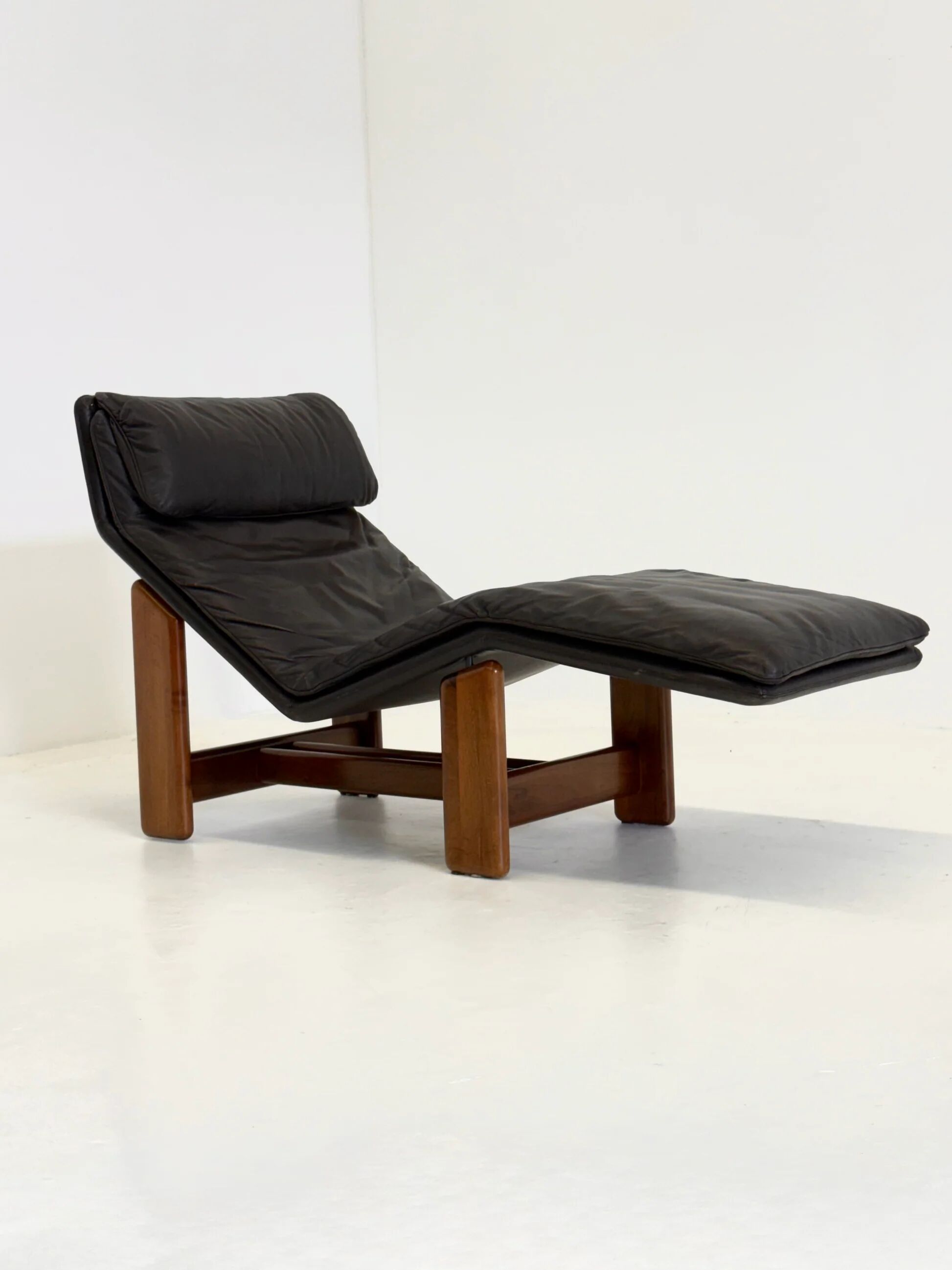 Fauteuil Periplo par Tarcisio Colzani pour Mobil Girgi