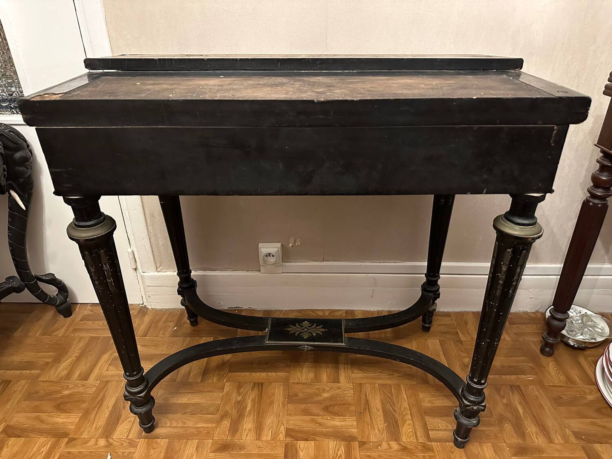 Napoleon III secretary with tiers - Blackened wood, enhanced with brass 19th century