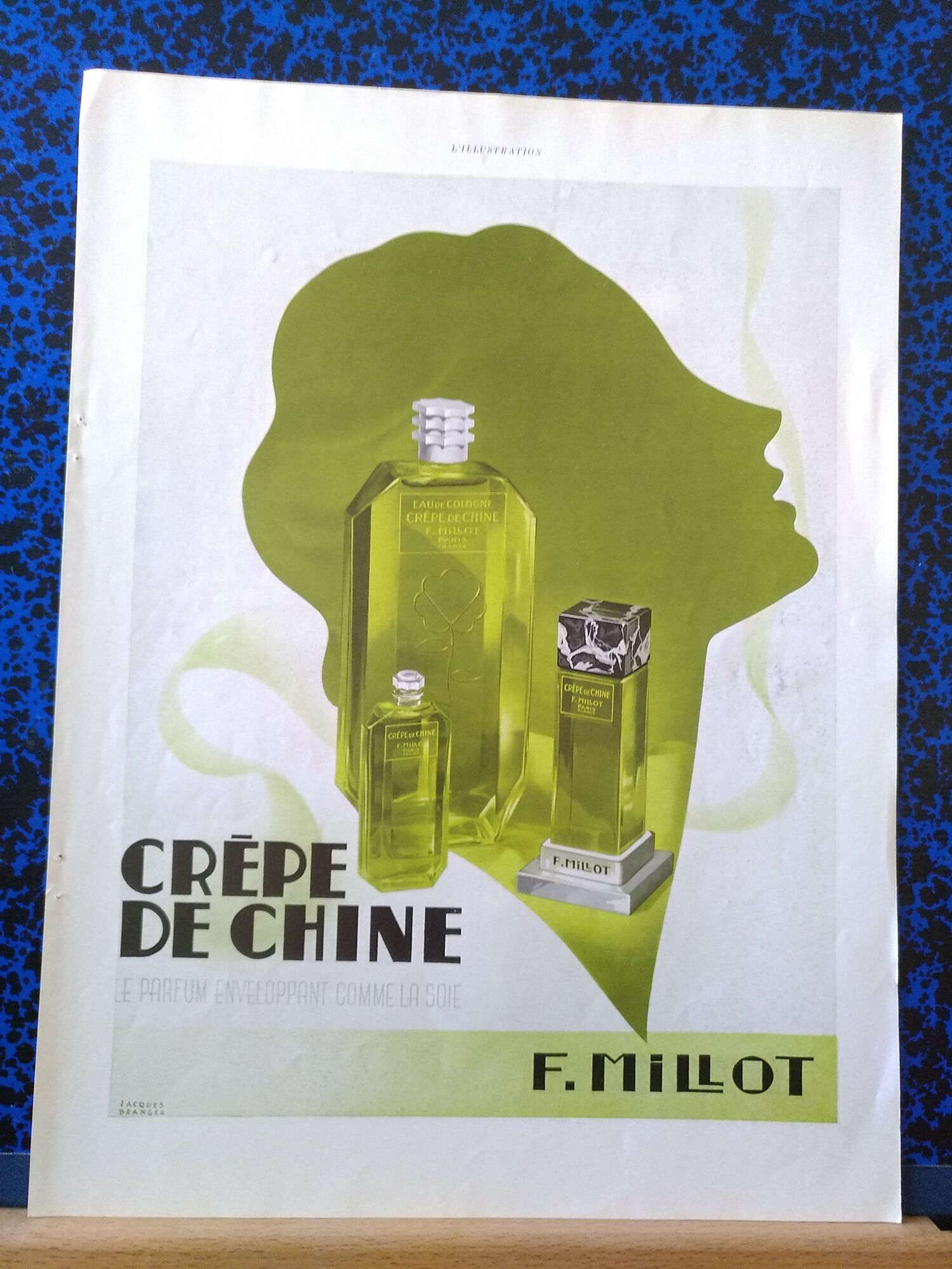une publicité papier parfum marque Crêpe de Chine  et eau de Cologne issue revue 1937