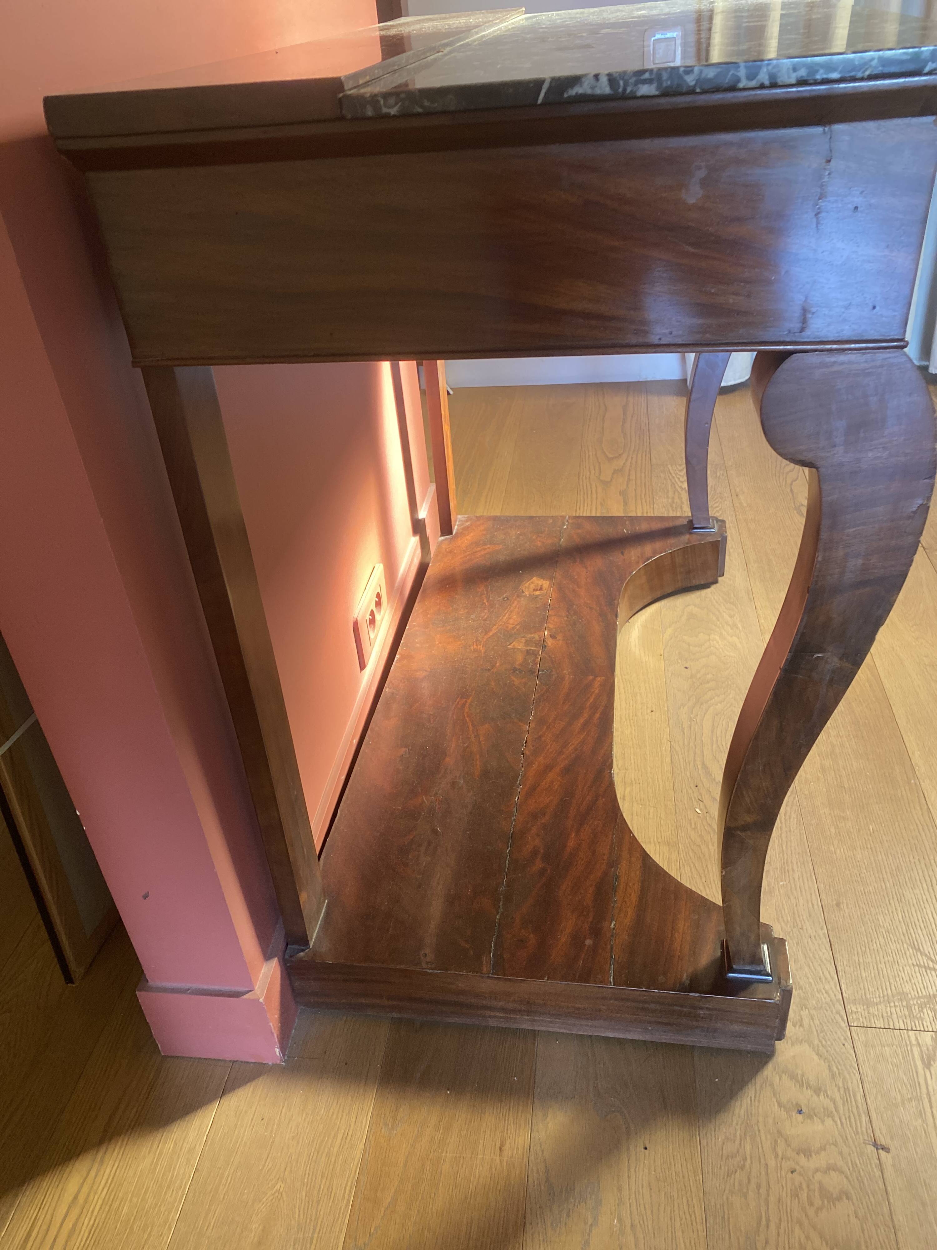 console de style Restauration