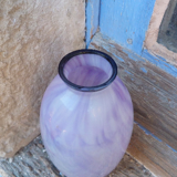 Art deco soliflore vase in purple lillas glass
