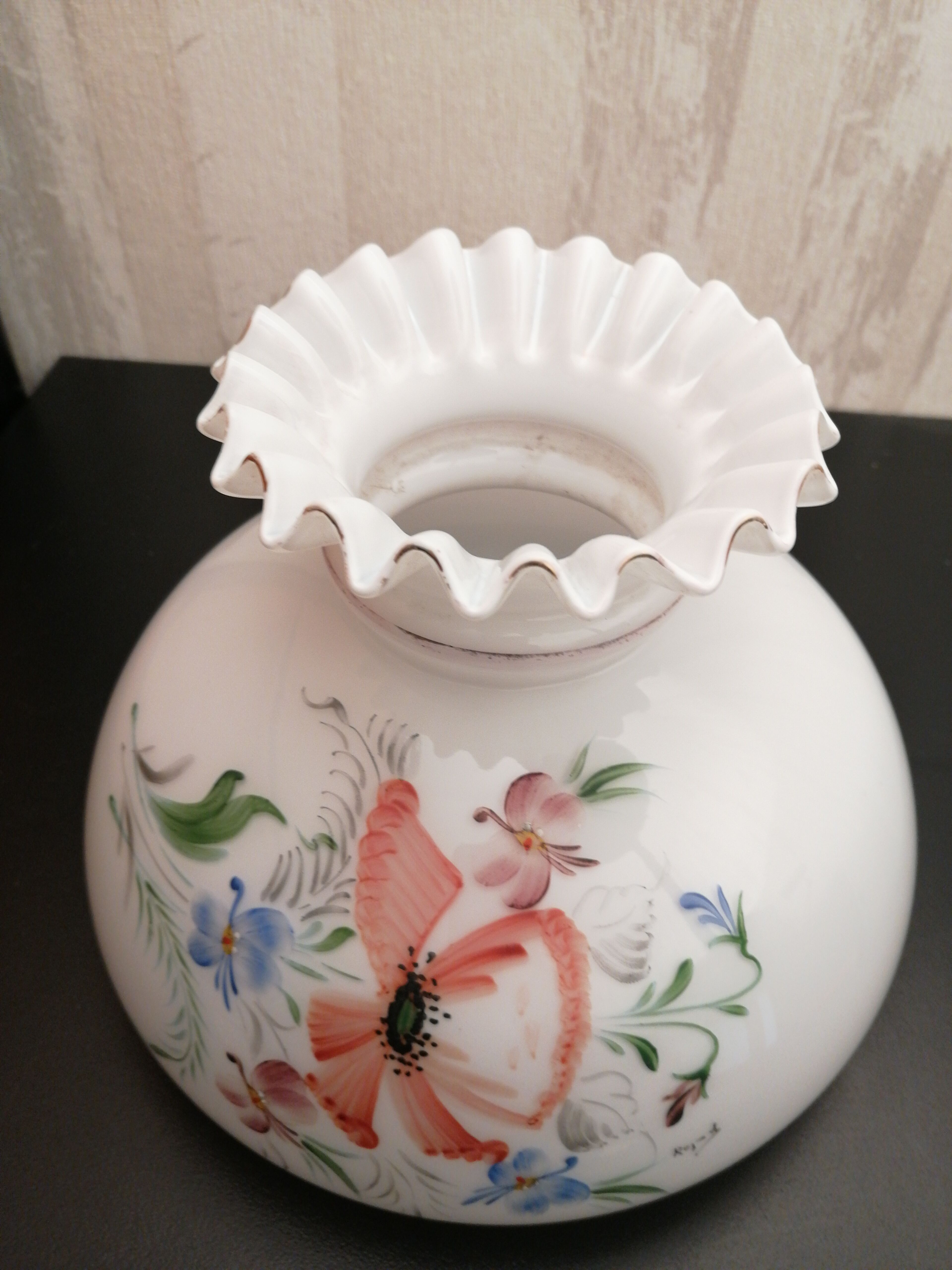 Antique porcelain lamp