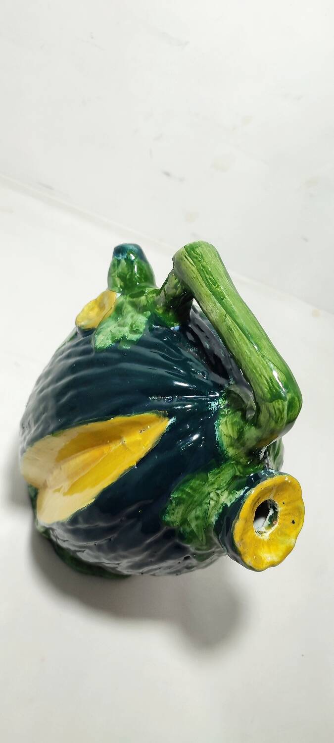 Bouteille en céramique Manises. Espagne, années 1970.