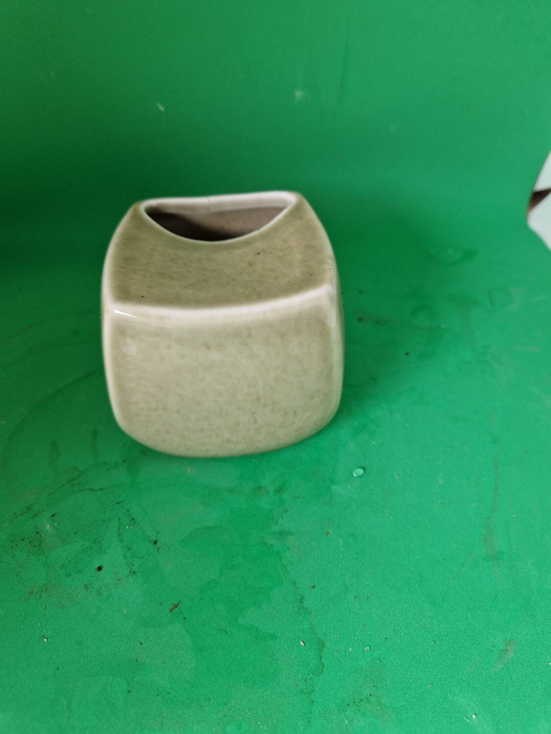 Vase /Vide Poche Virebent  Porcelaine Du Lot Signé Pierre LÉBE DUM