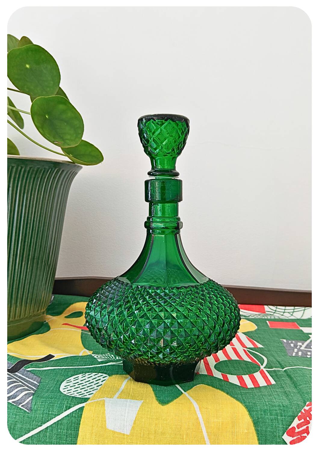 Carafe italienne verte à motif diamant Empoli de style moderne du milieu du siècle