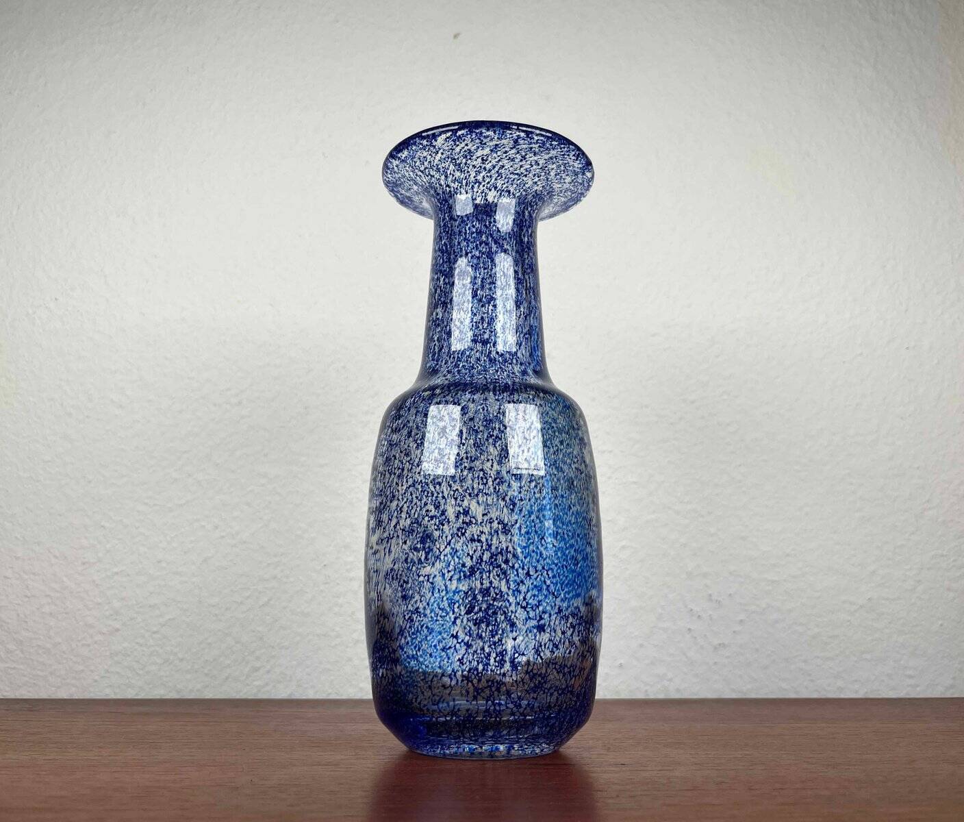 Vintage Swedish glass vase by Sven Vallien for Kosta Boda.