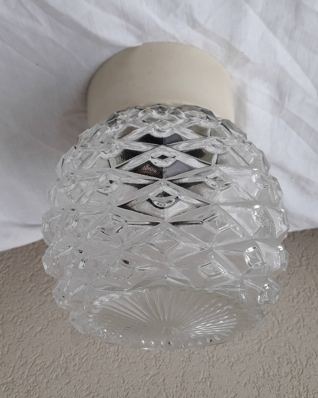 Ceiling or wall light