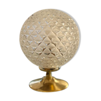 Glass "prism" globe lamp