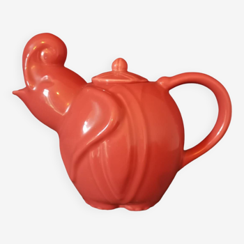 Coral elephant teapot