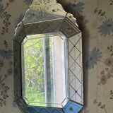 Venetian mirror with pareclose 19th / 20th century Height 80 cm
