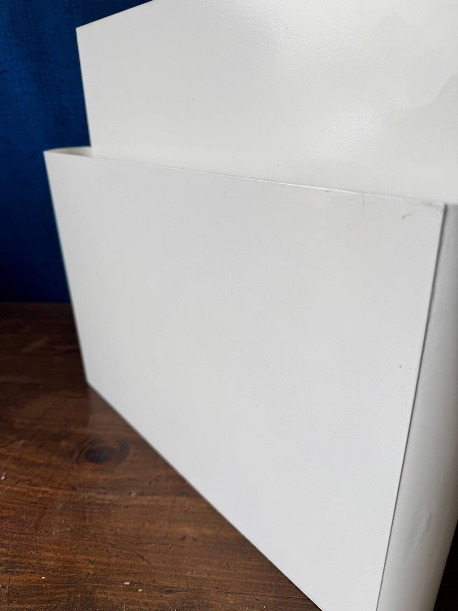 Kartell vintage magazine rack / bookcase – Design Giotto Stoppino